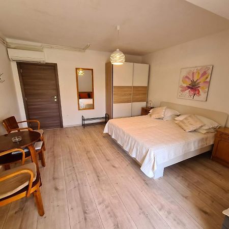 Apartments Ana Μεντουλίν Εξωτερικό φωτογραφία