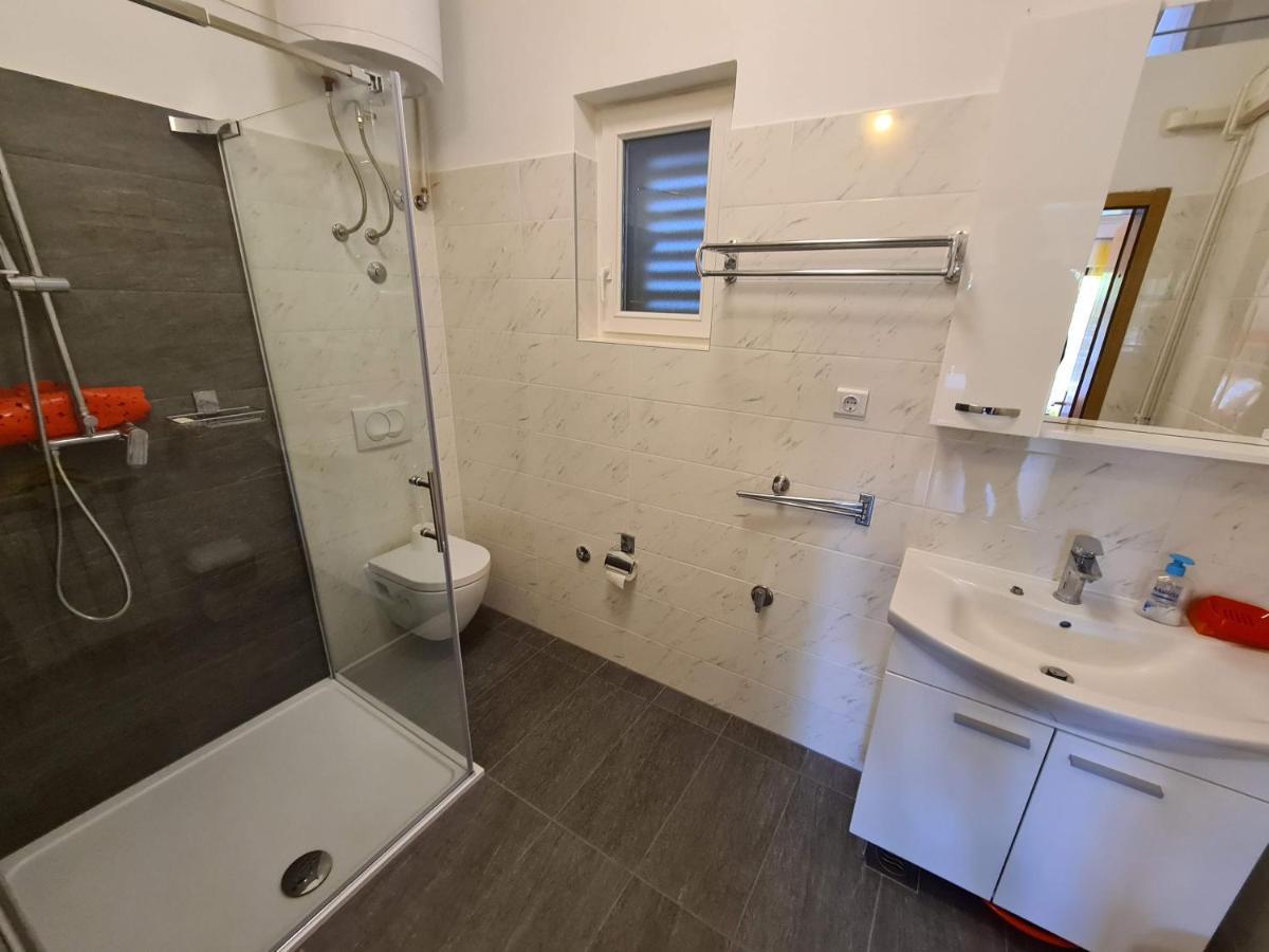 Apartments Ana Μεντουλίν Εξωτερικό φωτογραφία