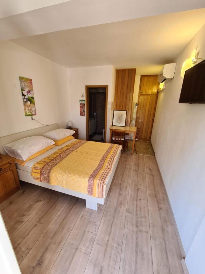 Apartments Ana Μεντουλίν Δωμάτιο φωτογραφία