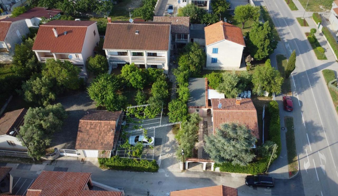 Apartments Ana Μεντουλίν Εξωτερικό φωτογραφία