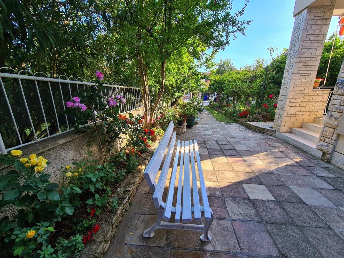 Apartments Ana Μεντουλίν Εξωτερικό φωτογραφία