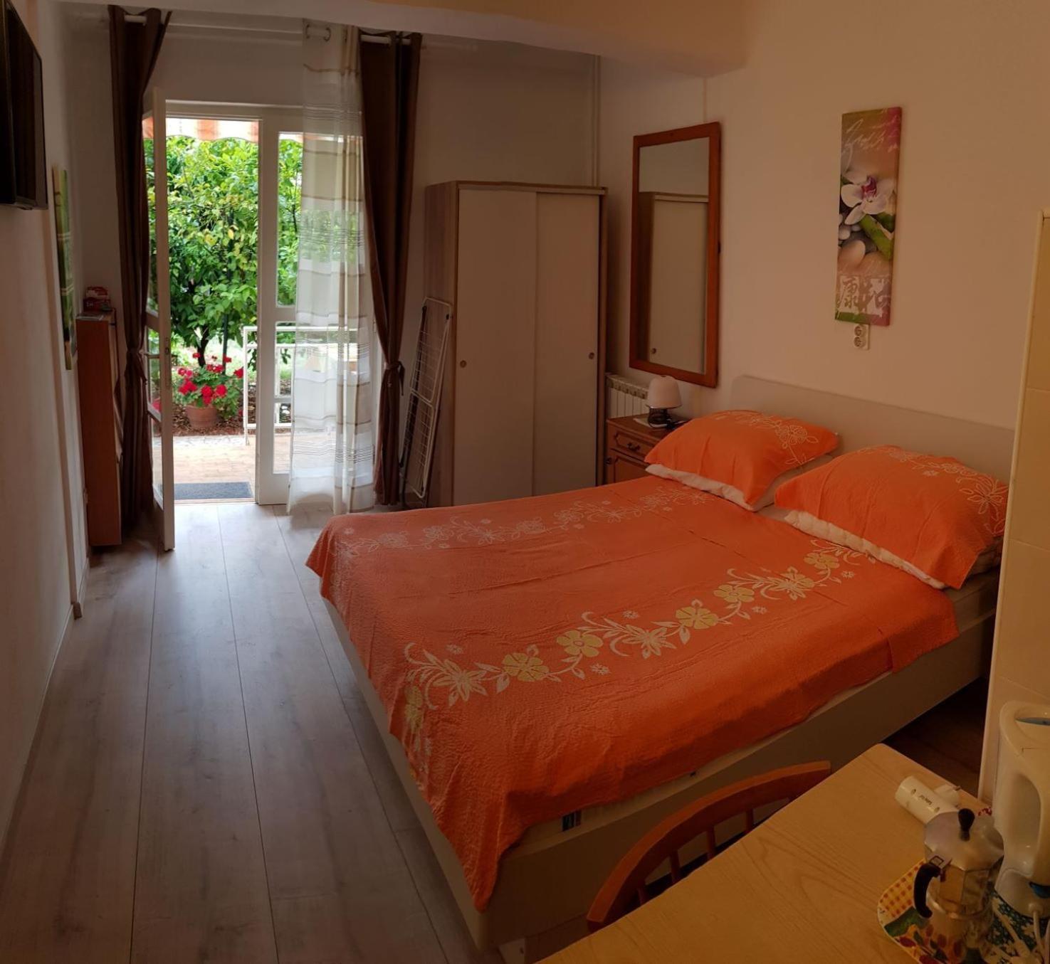 Apartments Ana Μεντουλίν Δωμάτιο φωτογραφία